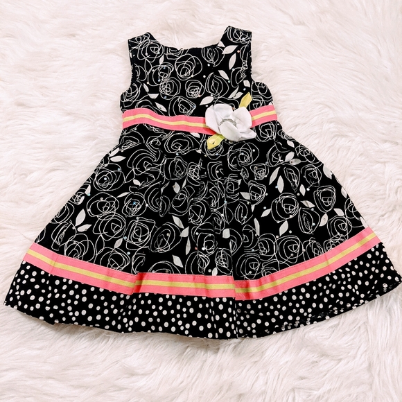 Girls Size 24m/2t Summer Dress Bundle - Picture 3 of 11